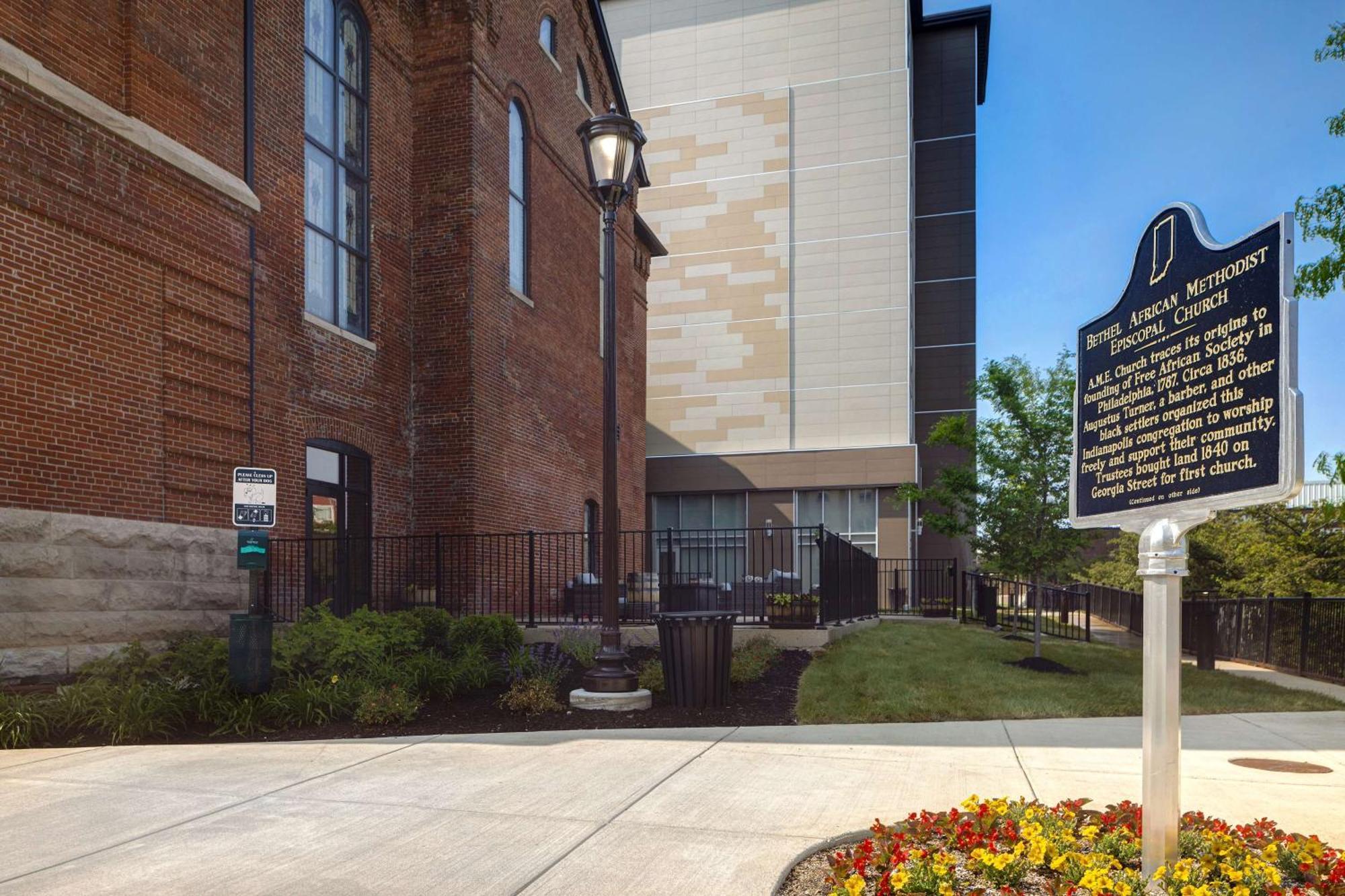 Homewood Suites By Hilton Indianapolis Downtown Iupui エクステリア 写真