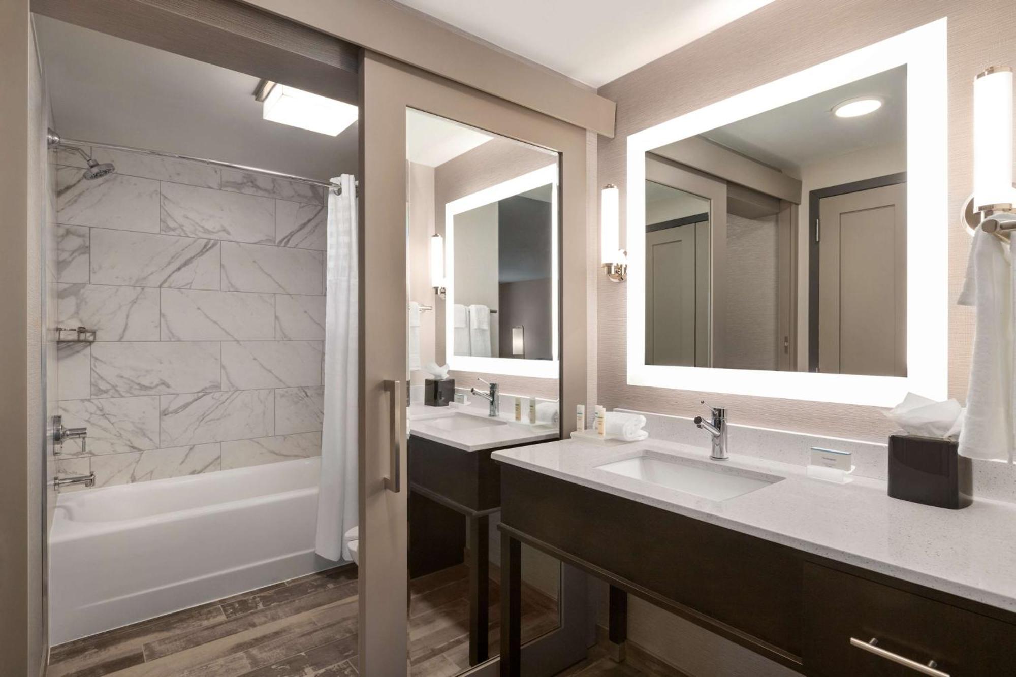 Homewood Suites By Hilton Indianapolis Downtown Iupui エクステリア 写真