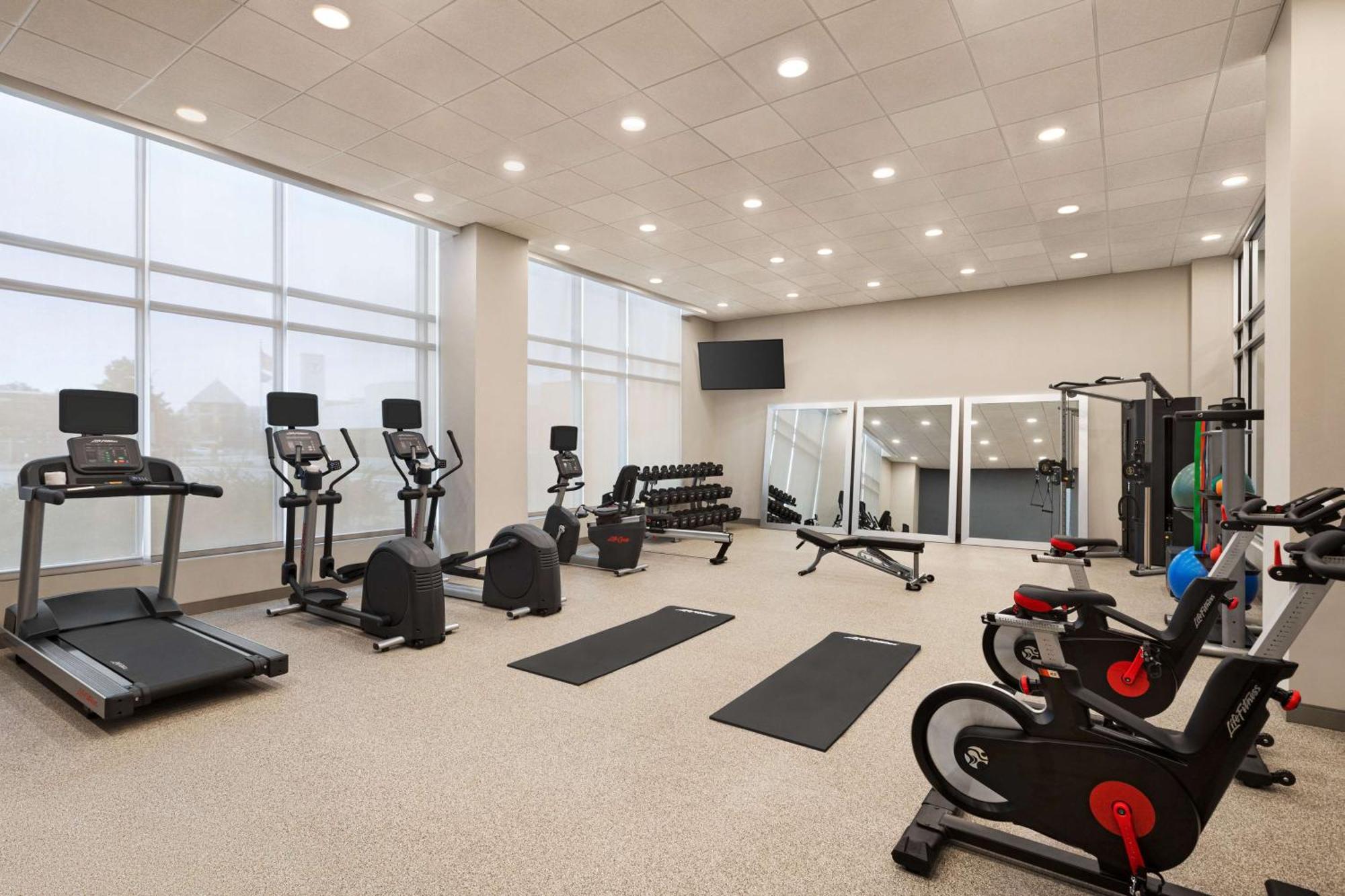 Homewood Suites By Hilton Indianapolis Downtown Iupui エクステリア 写真